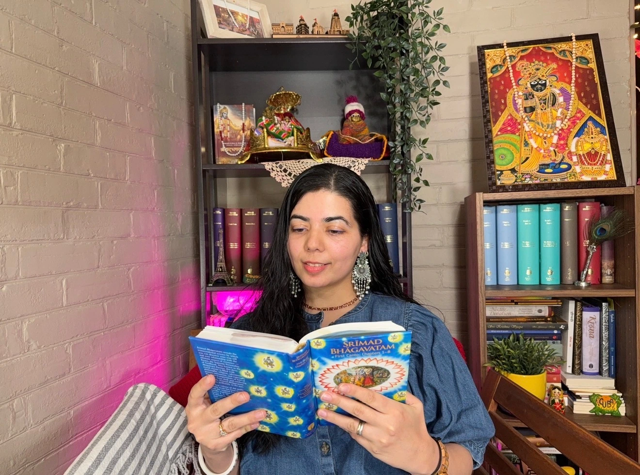 Vijaylakshmi Sharma reading Srimad Bhagavatam in her home studio